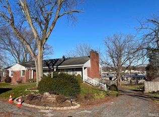 5528 Northridge Dr, Fort Wayne, IN 46804