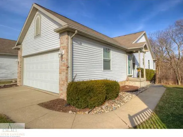 2042 Wyndham Hills Dr, Holt, MI 48842