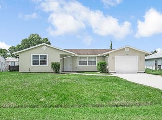 366 SE Lancaster Avenue, Port St Lucie, FL 34984