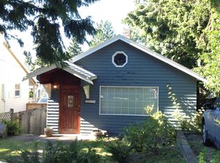 1030 NE 97th St, Seattle, WA 98115