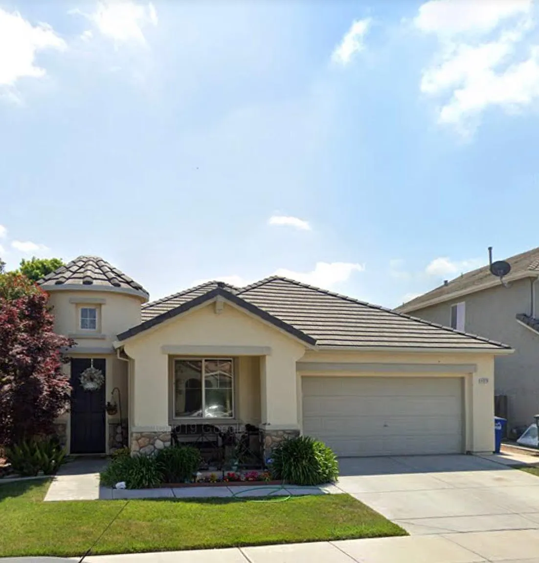 4676 Beckman Way photo 1