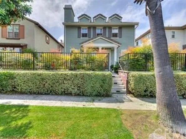 162 Sellas Rd S, Ladera Ranch, CA 92694