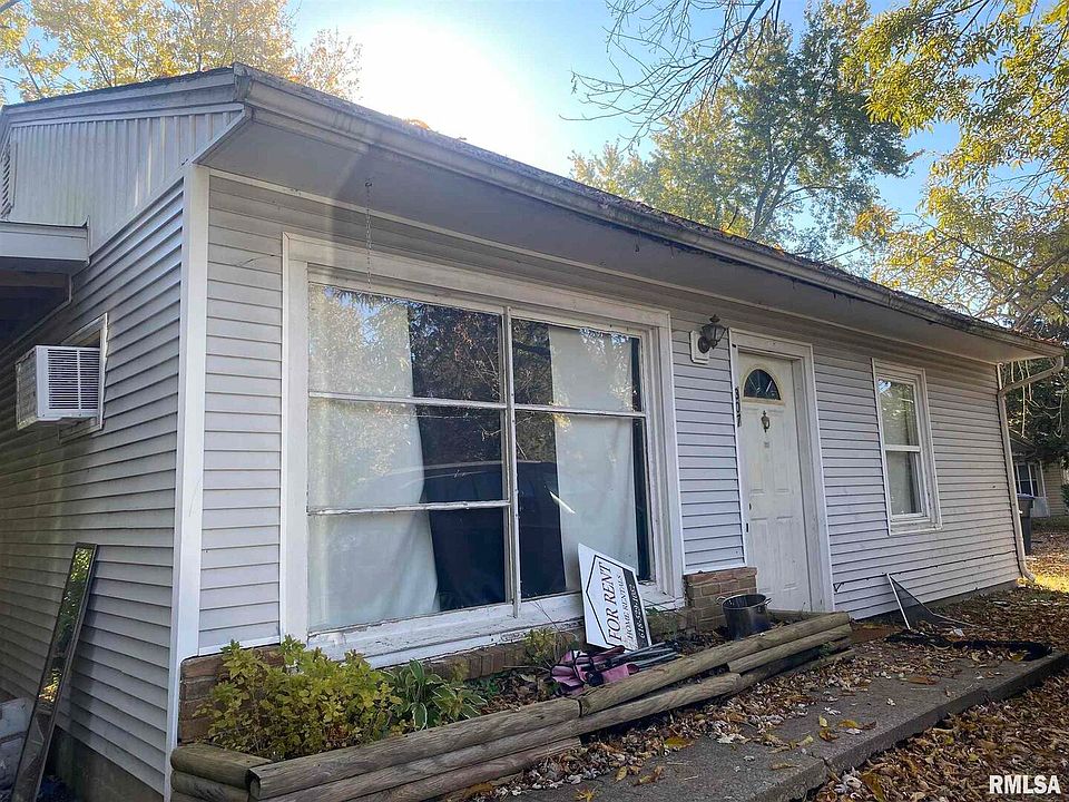1st image of 307 E Lynda Dr