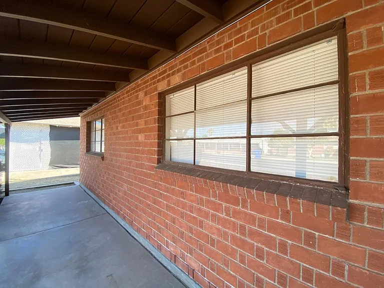 4251 W Keim Dr — Photo 4