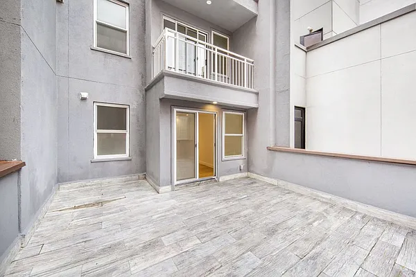 Rented by Town Residential | media 18