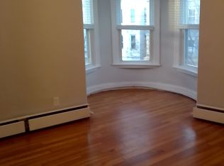 152 Berkshire St APT 3, Cambridge, MA 02141