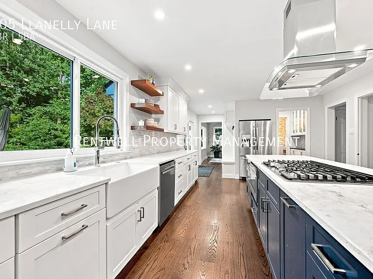 805 Llanelly Ln — Photo 8