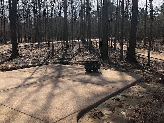 2nd image of 260 Miss Abby Ln