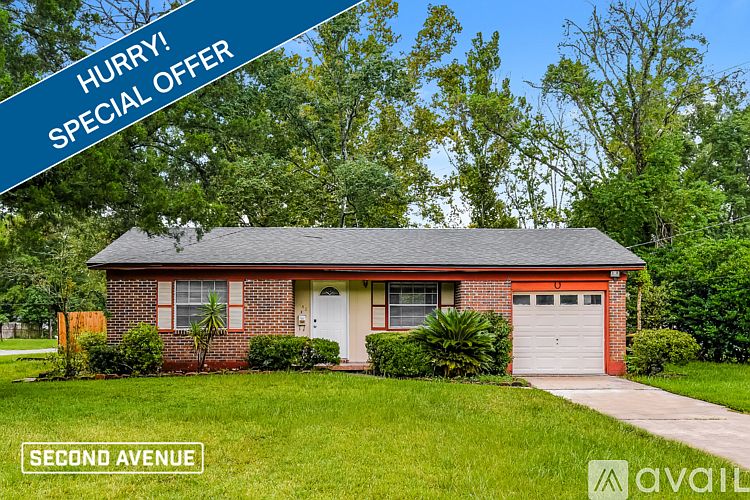 1st image of 4448 E Jade Dr