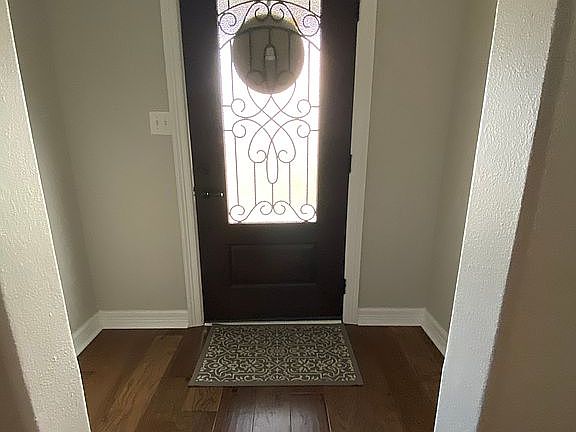 3rd image of 490 Berry Dr