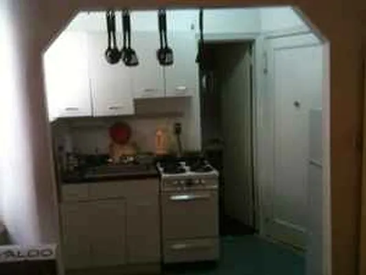 Rented by Moses Stoller, LREB | media 6