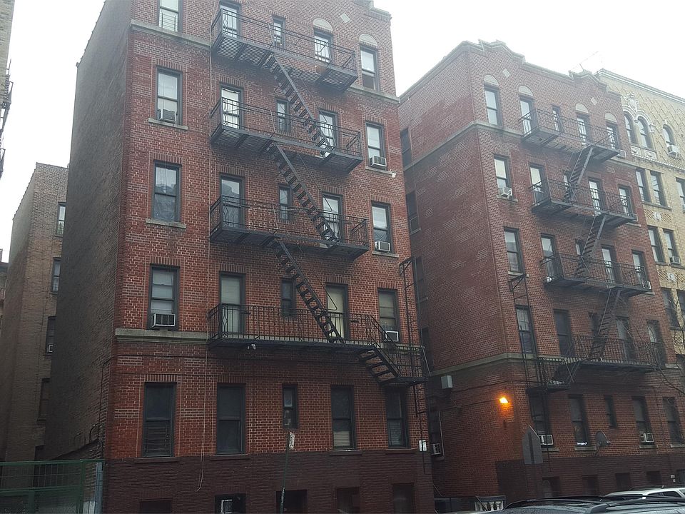 1st image of 2718 Morris Ave APT 2D