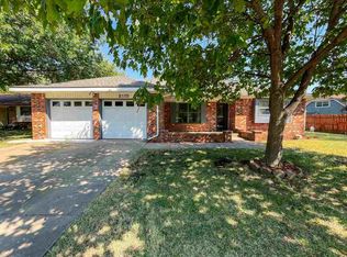 2115 Oriole St, Ponca City, OK 74601