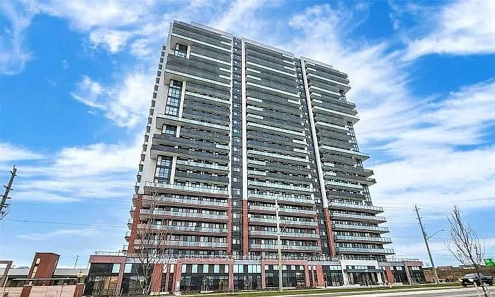 3 bed, $2,699 — Photo 2