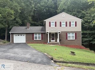 547 Beech Tree Ct, Danville, VA 24541