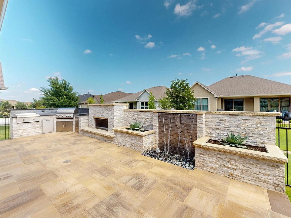 1st image of 9601 Heartwood Dr