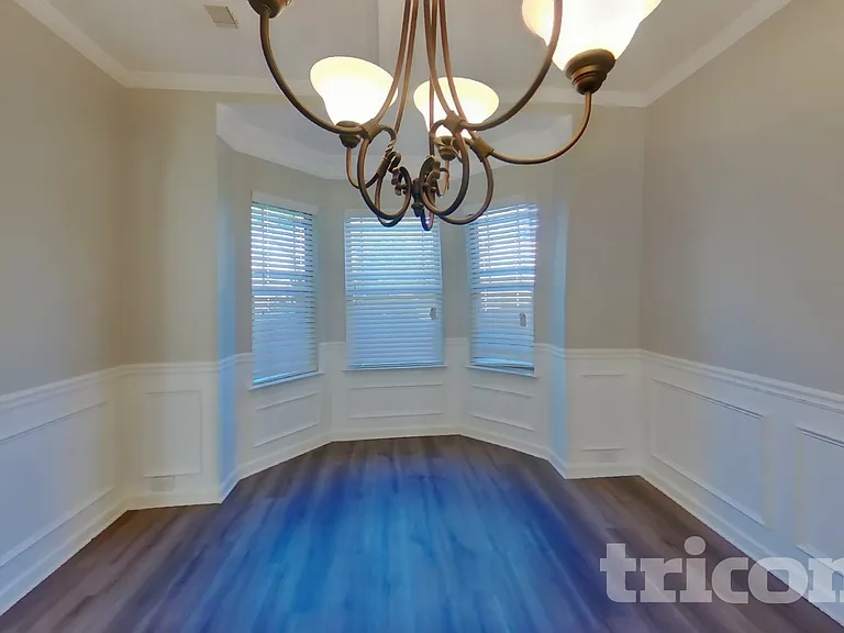 4025 Trimrose Ct — Photo 4