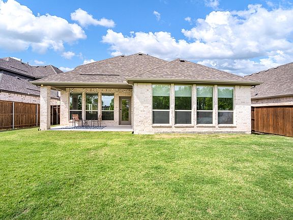 4th image of 3416 Crescent Ln
