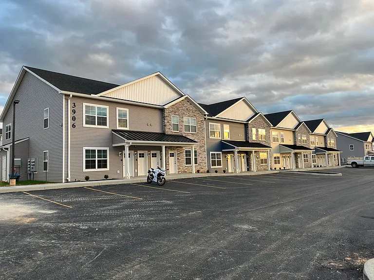 Salem Run Apartments Phase 2 — Photo 65