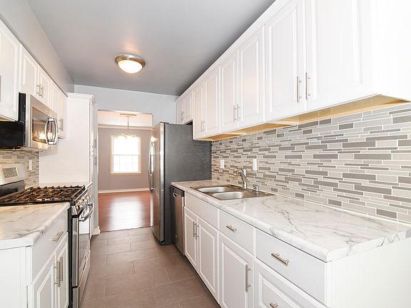5th image of 6134 Gothwaite Dr