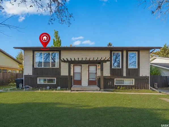 837 Kingsmere BOULEVARD, Saskatoon, SK S7J 4C4