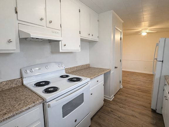 4th image of 1219 Poquoson Ave APT 14