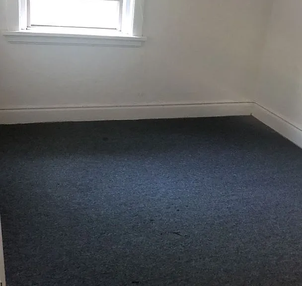 405 NE Oak St — Photo 15