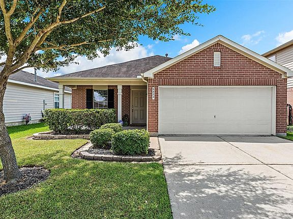 4th image of 9322 Delmont Park Ln