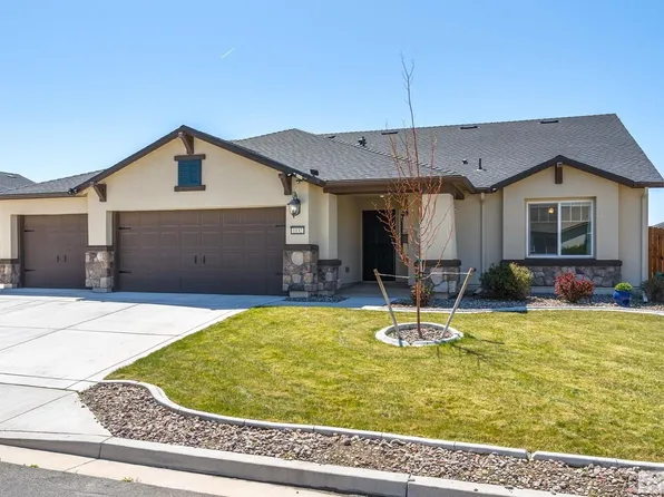 1132 Alder Walk Way, Sparks, NV 89441