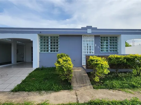 Urb Pabellones Calle Portugal B 1, Toa Baja, PR 00949