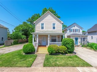 613 High St, Fairport Harbor, OH 44077