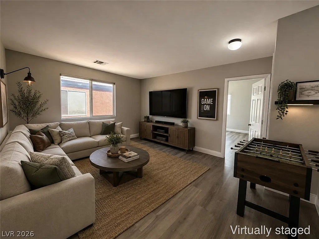 3 bed, 2.5 bath, 1792 sqft, $2,250 — Photo 3