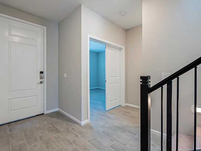 1434 E Pisa Dr — Photo 14