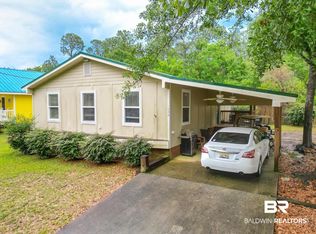 1032 Ridgewood Dr, Lillian, AL 36549