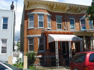 121 Highland Pl, Brooklyn, NY 11208