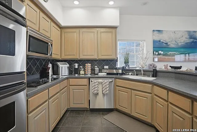 1028 Channel Vista Dr — Photo 18