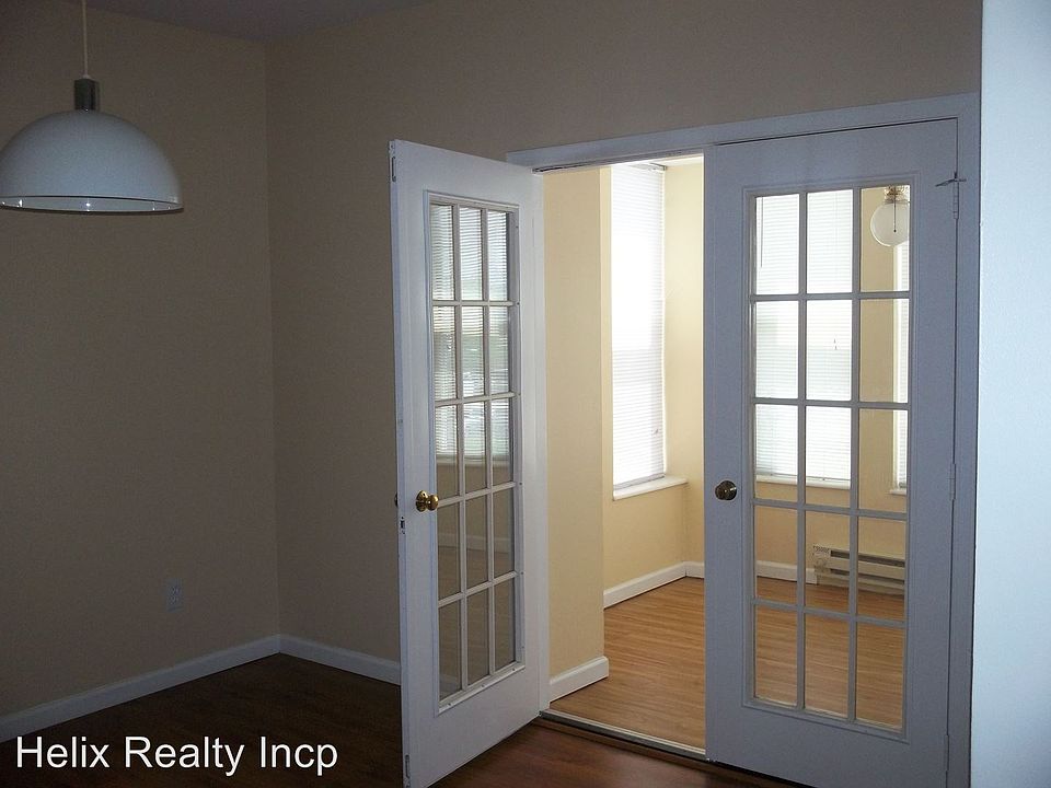 2nd image of 5321 Savoy Ct APT 301