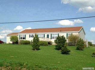 10840 Brown Schoolhouse Rd, Freedom, NY 14065