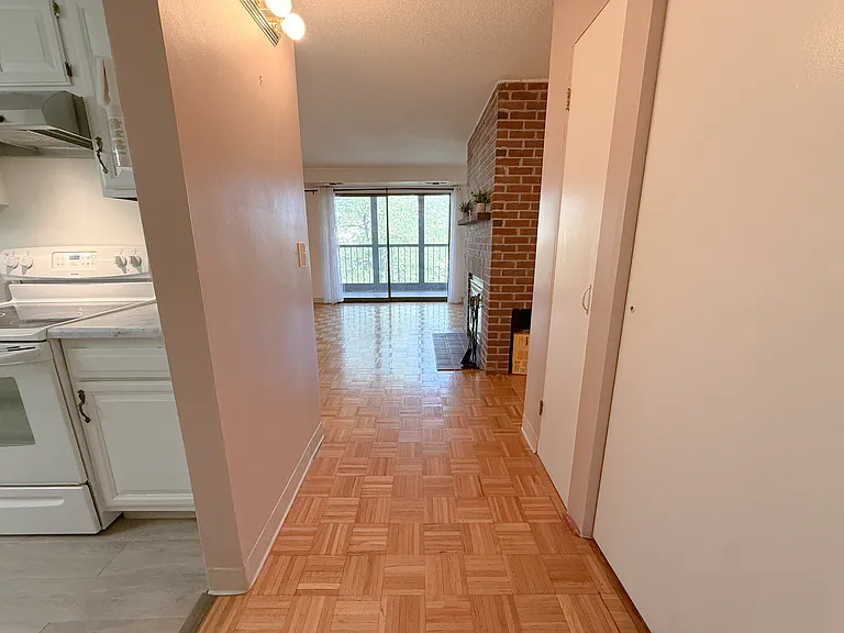 1580 Massachusetts Ave #5G — Photo 5