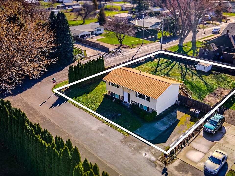 1st image of 1456 Tawny Lane