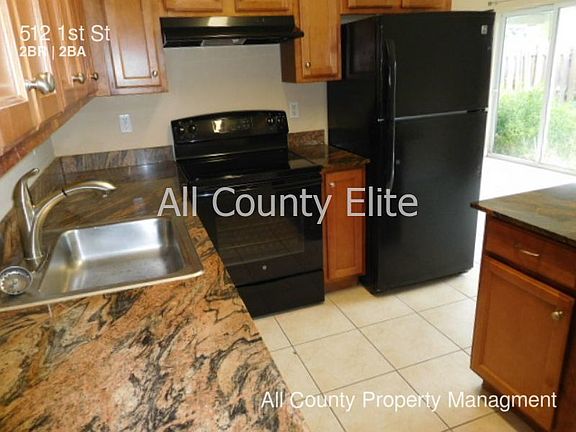 5th image of 512 SE 1st St