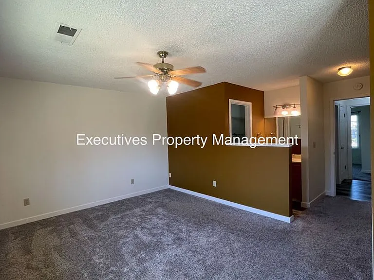 3440 Nonpareil Dr — Photo 6