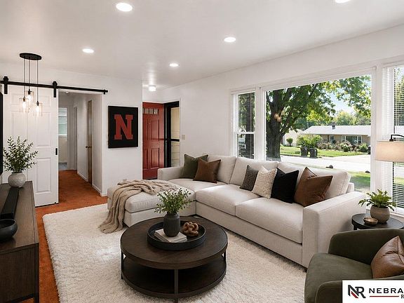 4th image of 1033 N 76th St