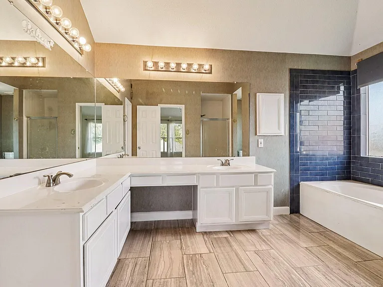 16810 Blairstone — Photo 28
