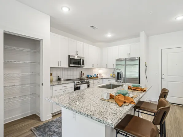 The Lacy at South Main