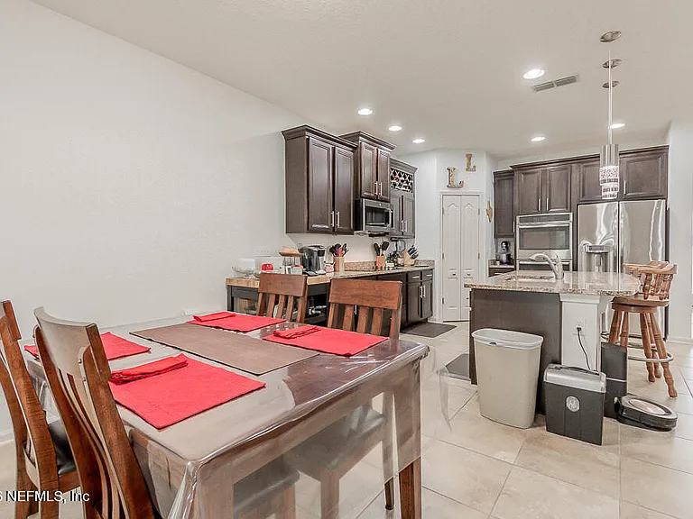 16284 Hunters Hollow Trl — Photo 19