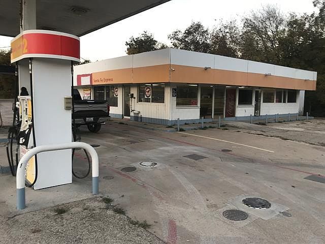 1st image of 707 N Avenue G
