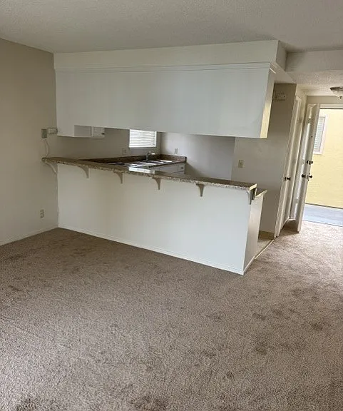 301 Van Buren St #19 — Photo 2