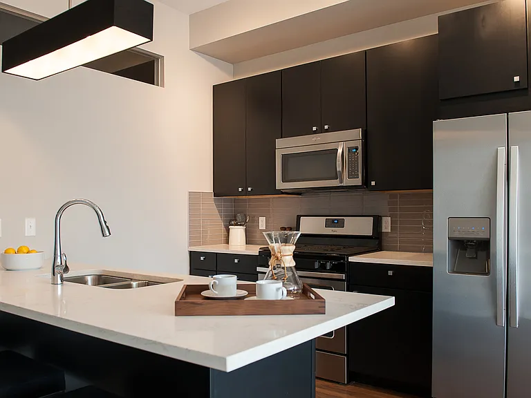 Edition Apartments — Photo 9