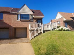 8230 Pine Rd, Philadelphia, PA 19111